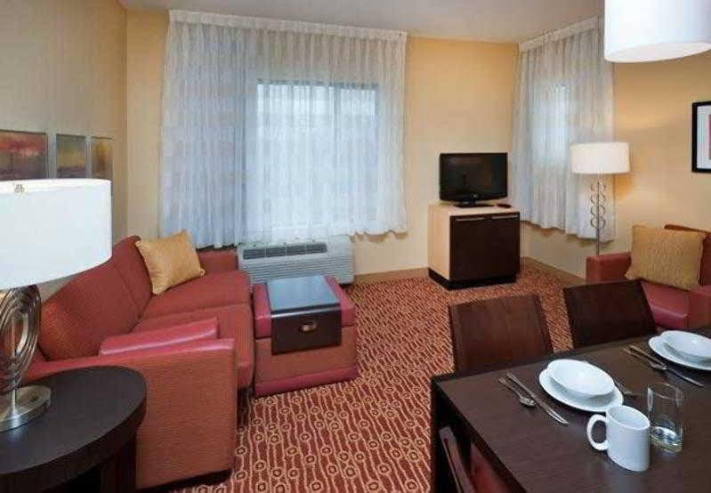 Towneplace Suites By Marriott Nashville Airport Εξωτερικό φωτογραφία