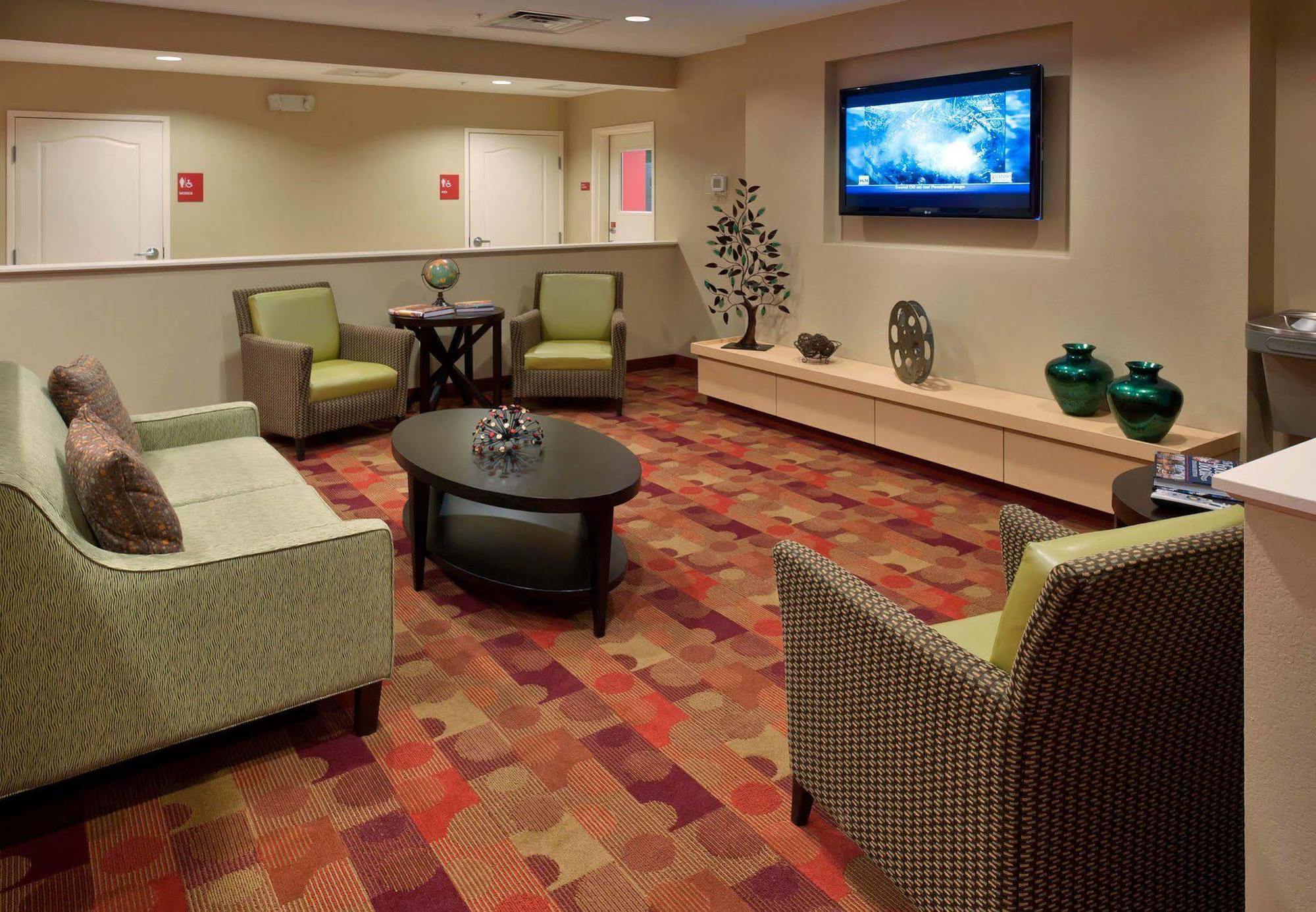 Towneplace Suites By Marriott Nashville Airport Εξωτερικό φωτογραφία